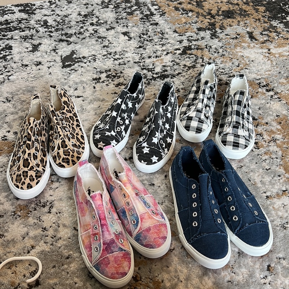 5 Brand new Corkys Babalu sneakers Size 8